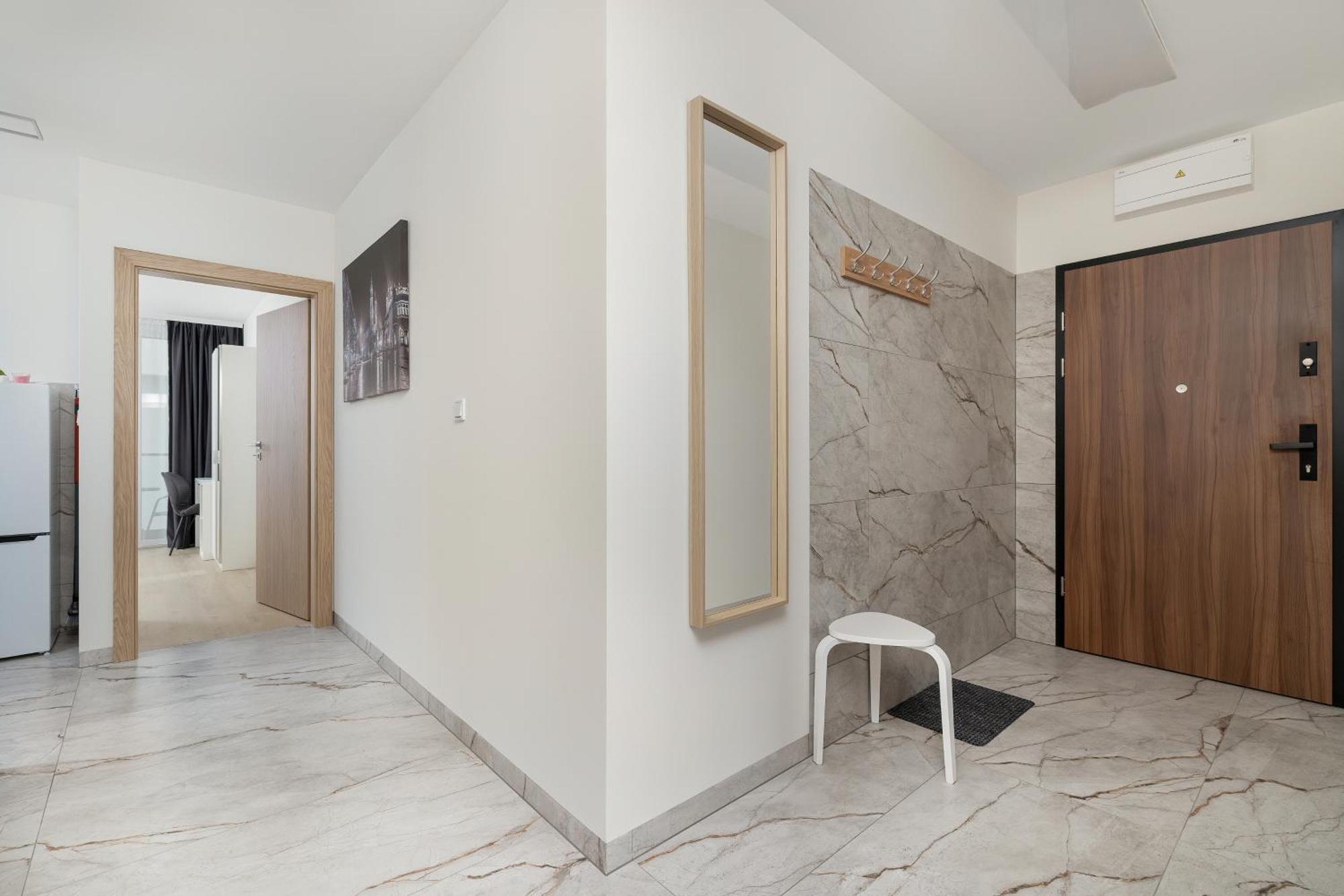 Cozy Apartments Laszkiewicza With Parking By Noclegi Renters Krakau Exterior foto