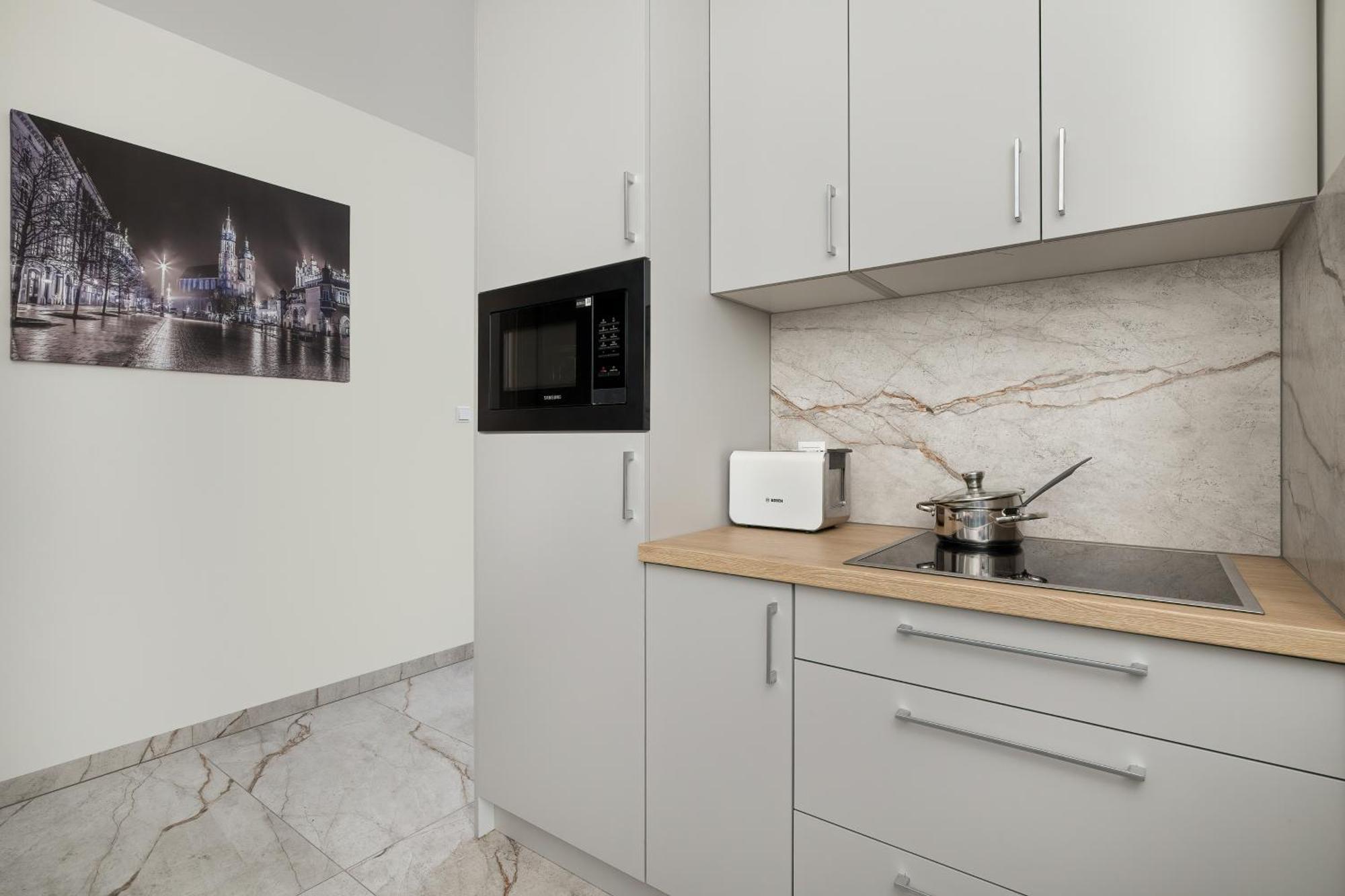 Cozy Apartments Laszkiewicza With Parking By Noclegi Renters Krakau Exterior foto